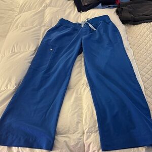High Waisted Isabel Wide Leg Scrub Pants, Royal - L | Barely Worn